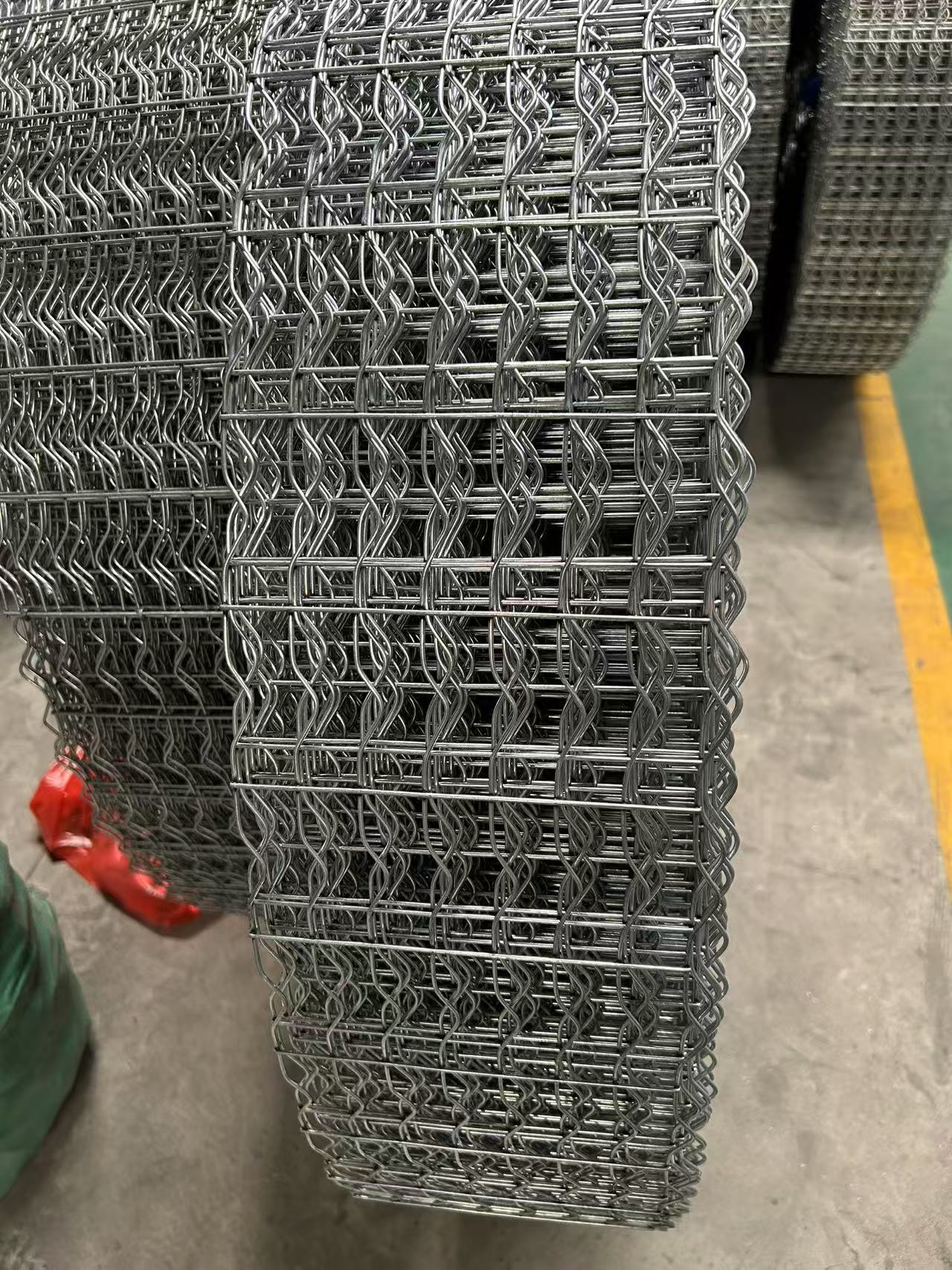Cwc Wire Galvanized Wire CWC Pipeline Reinforced Mesh In Rolls 2.2 MM Anti ...