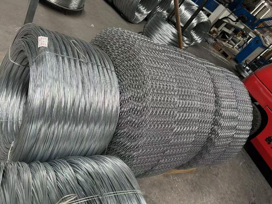 Cwc Wire Galvanized Steel CWC Pipeline Mesh 2.4mm Wire 25.4mm x 67mm Hole